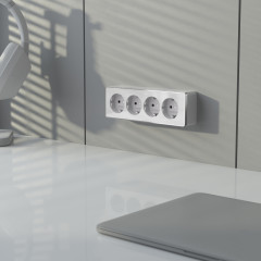 Розетка четверная с заземлением и шторками Gallant белая W5072210