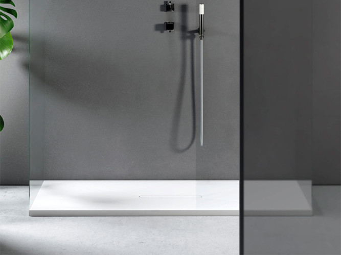 Душевой поддон со сливом по центру RELAX DESIGN VESUVIUS-C9090/bianco