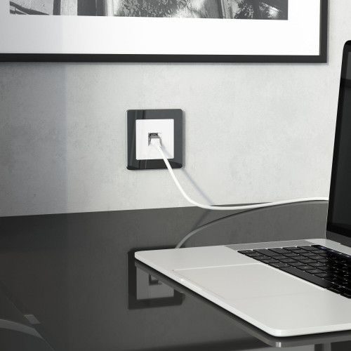 Розетка Ethernet RJ-45 cat. 6A экранированная (белый) W5120101