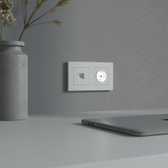 Розетка с подсветкой W (белый матовый) W1171461