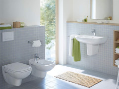 Унитаз подвесной безободковый с крышкой-сидением DURAVIT D-CODE 45700900A1