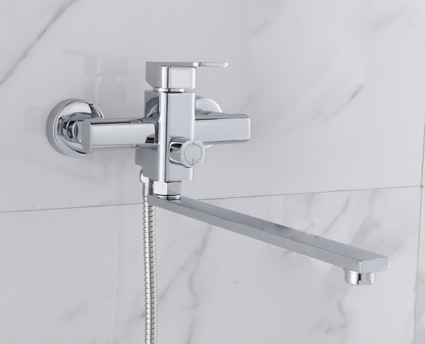 22001 Смеситель для ванны HANSEN  (10/1шт)