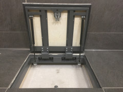 Люк напольный ревизионный Хаммер Бонд 900/800 (петли на стороне 900)*