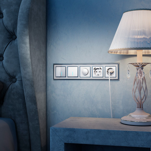 W1110106/ Выключатель одноклавишный с подсветкой (серебряный) W1110106