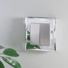 W1122006/ Выключатель двухклавишный проходной (серебряный) W1122006