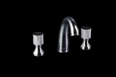 Смеситель для раковины на 3 отв.  ROYAL CRYSTAL Black, хром_Комплект