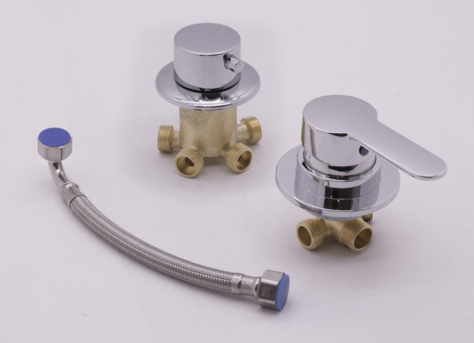 39035 Смеситель для душ кабины на 1/2нар (5 режимов) HANSEN (10/1шт)