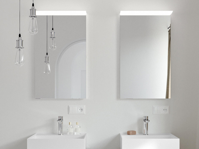 Зеркало BERLONI BAGNO Зеркала и светильники FLQ 0450 M