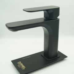 Daniel Tiara, однорычажный смеситель для раковины (излив 12 см), с донным клапаном, цвет черный матовый