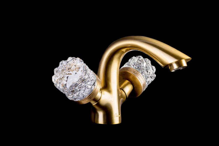 Смеситель для умывальника_Комплект