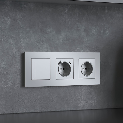 W0032965/ Рамка на 3 поста Slab (серебро матовый) W0032965