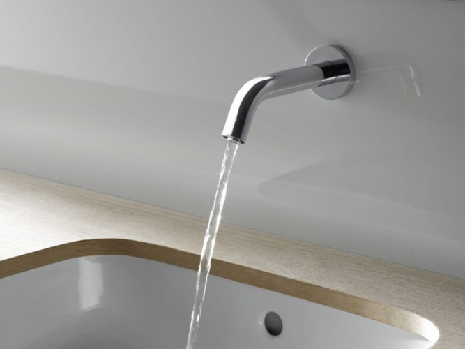 Излив автоматический скрытого монтажа TOTO PUBLIC DLE105ANE4