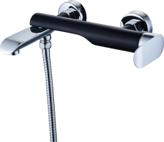 22031-C Смеситель од. для ванны (ЧЕРНЫЙ) GANZER (8/1шт)