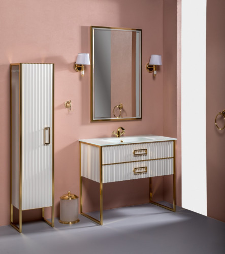 Зеркало MONACO с подсветкой 70*110CM глянец белая +золото