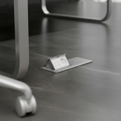 W1171160/ Модульная розетка с заземлением и шторками 45*45  (белый) W1171160