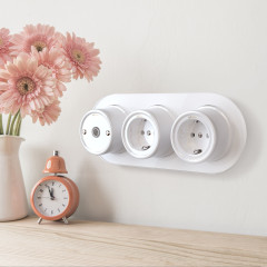 ТВ розетка белая ретро WL18-02-05