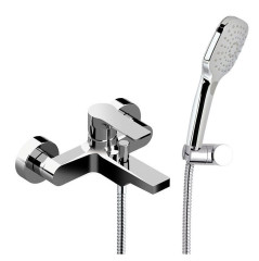 Daniel Reflex, однорычажный смеситель для ванны (излив 16,8 см), c набором для душа, цвет черный матовый