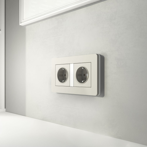 Рамка из поликарбоната на 2 поста Split дымчатый/белый, soft-touch W0023067